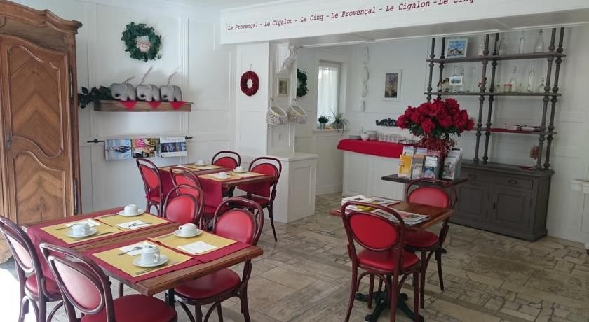 Hotel Le 5 Мартиг Экстерьер фото